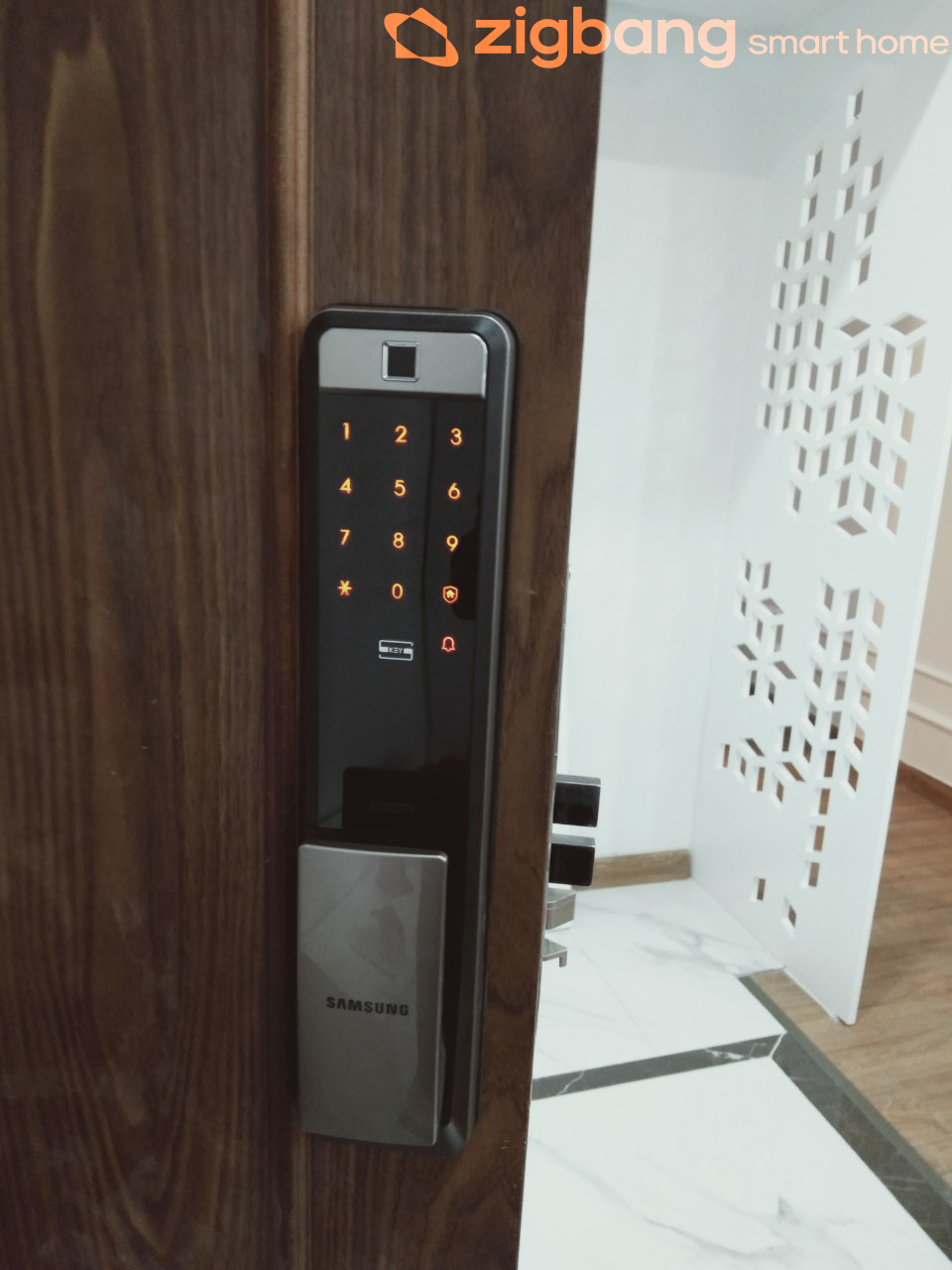 Hinh anh lap dat khoa van tay Zigbang samsung 609